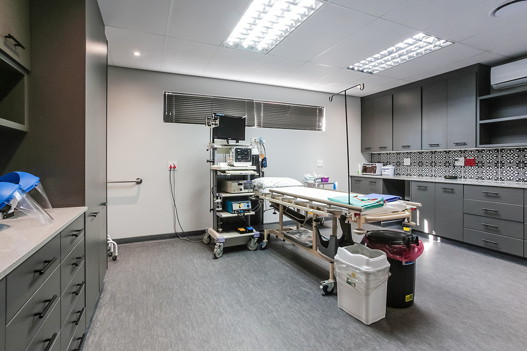 WP de Beer Endoscopy Room 2 Dr WP de Beer Colorectal Surgeon Johannesburg